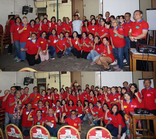 06_Foto bersama bergilir sisi kiri dan kanan ruang_ok (5)